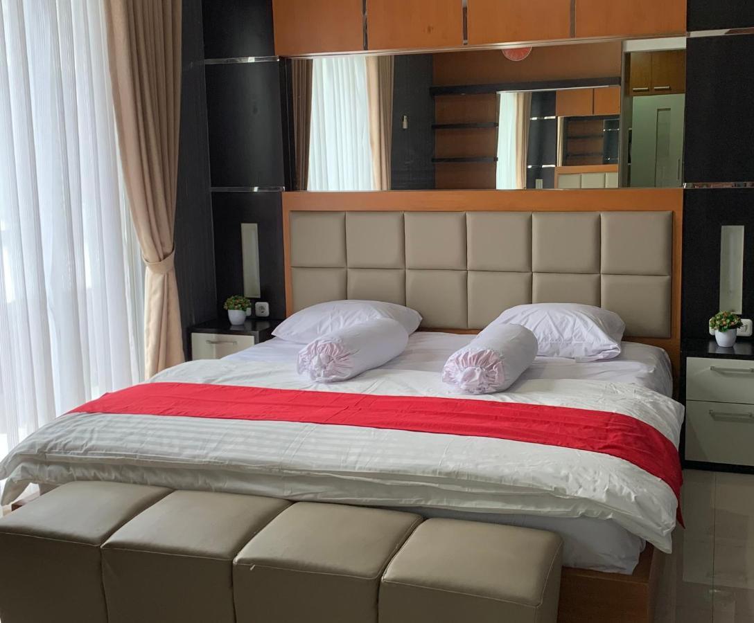Platinum Setramurni Guest House Bandung 3Br エクステリア 写真