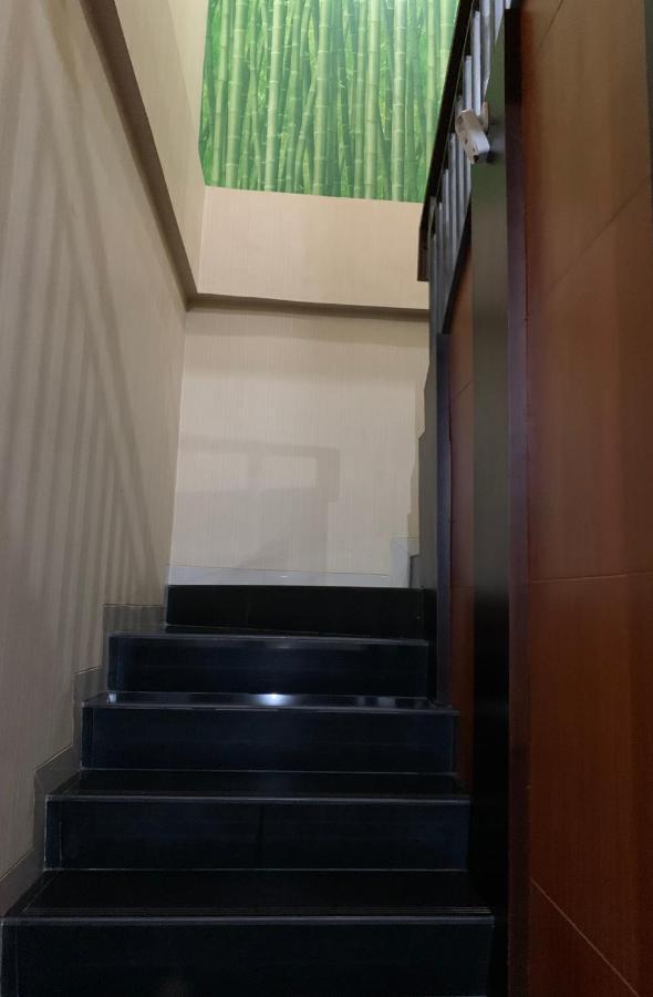 Platinum Setramurni Guest House Bandung 3Br エクステリア 写真