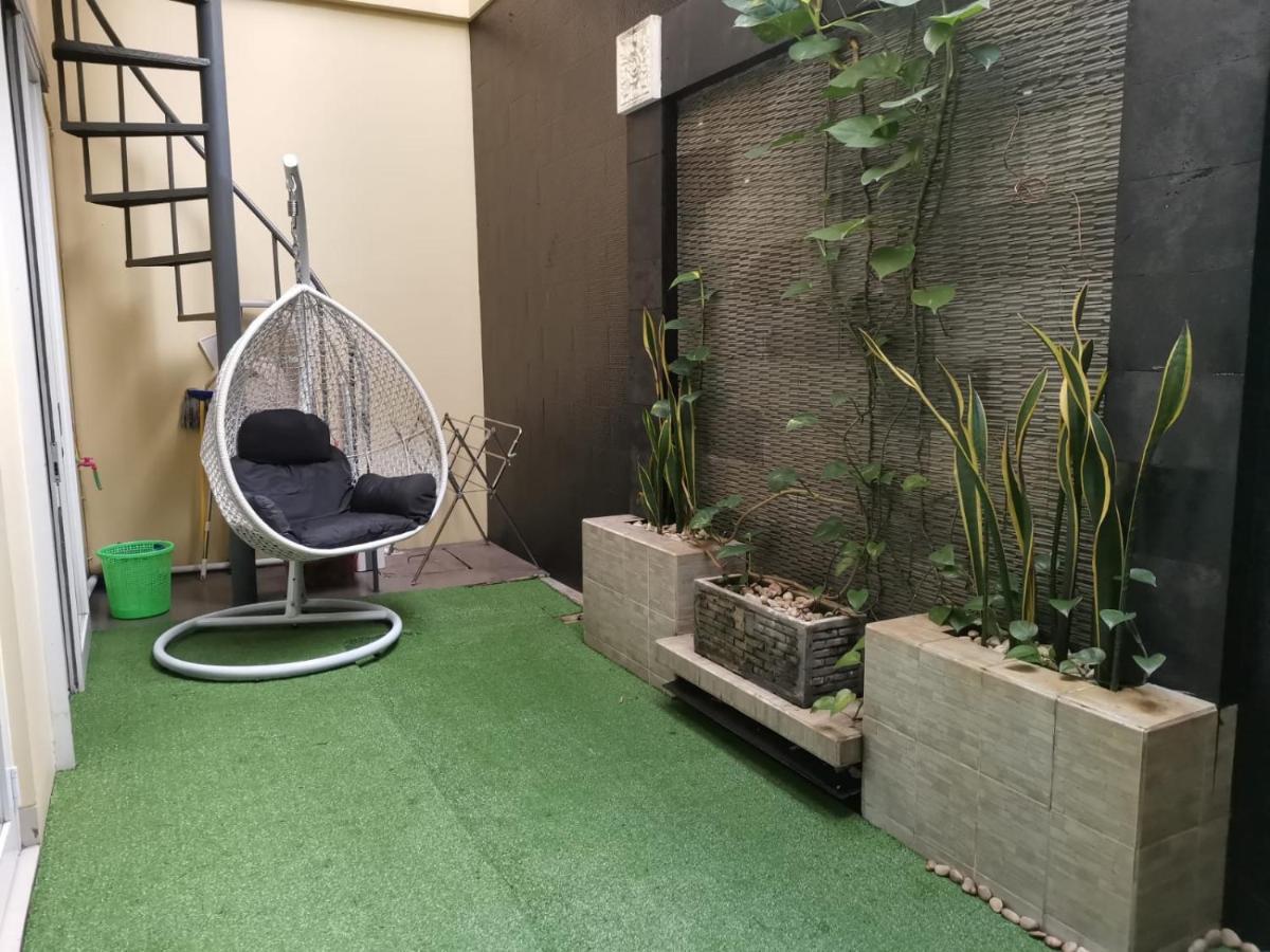 Platinum Setramurni Guest House Bandung 3Br エクステリア 写真